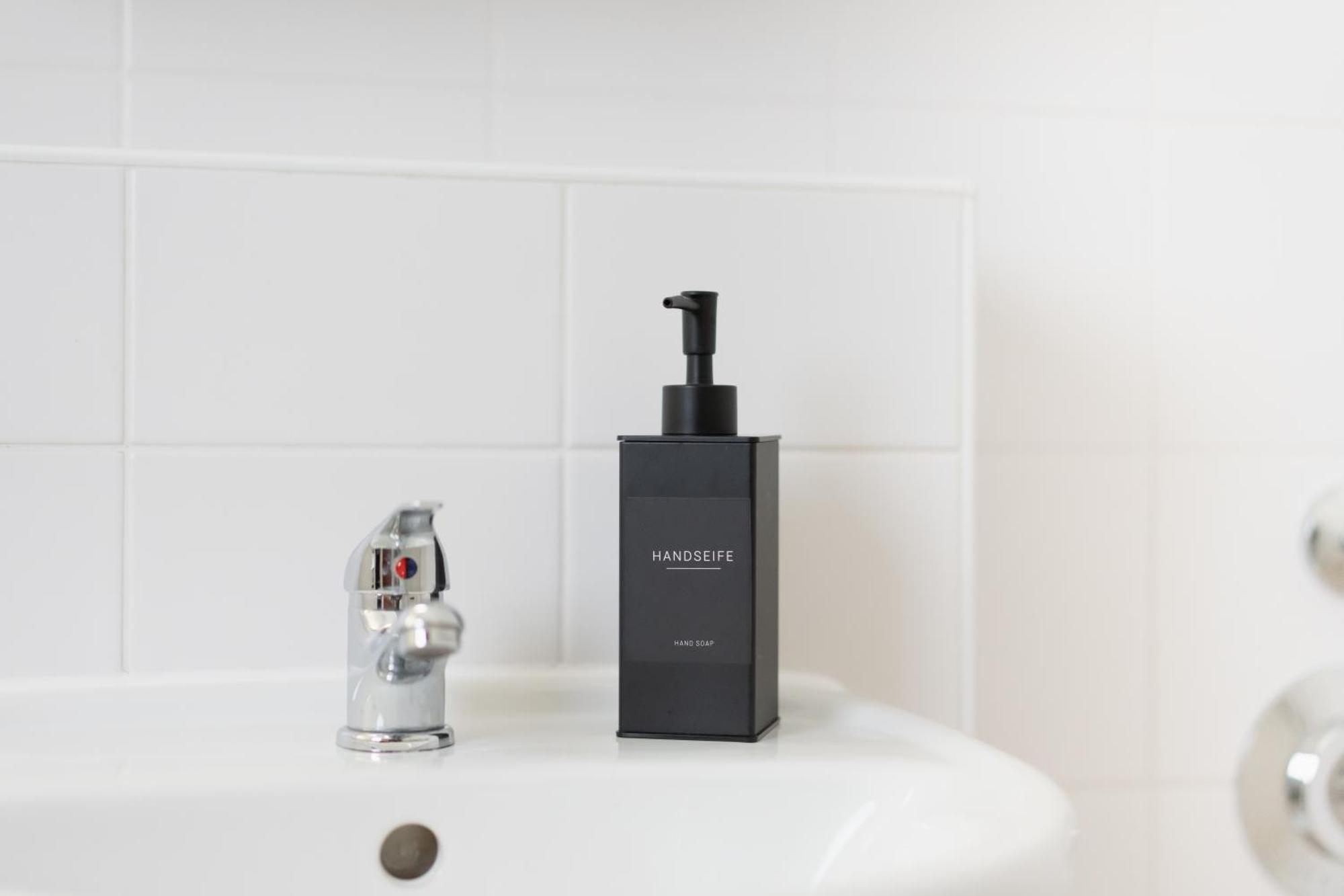 Seeblick-Oase Istayunixi Seenaehe-Sauna-Balkon-Netflix-Parkplatz Ohningen Bagian luar foto
