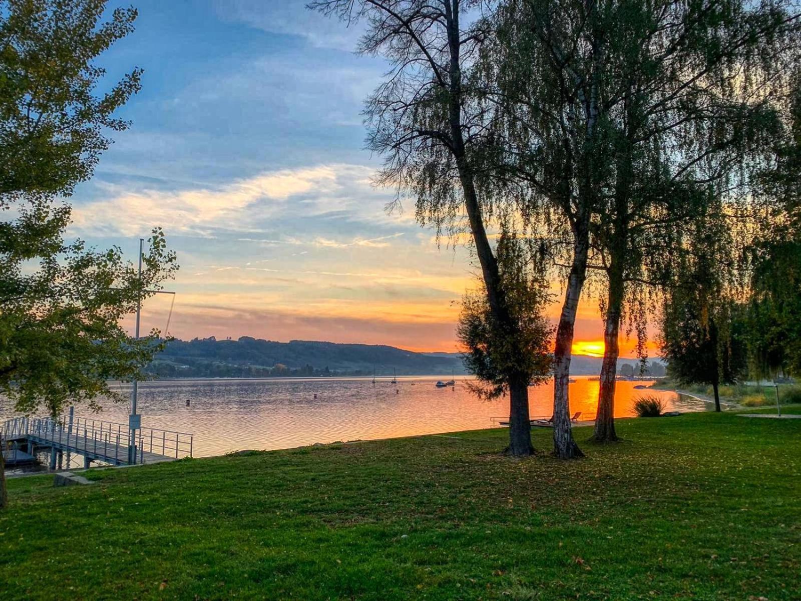 Seeblick-Oase Istayunixi Seenaehe-Sauna-Balkon-Netflix-Parkplatz Ohningen Bagian luar foto