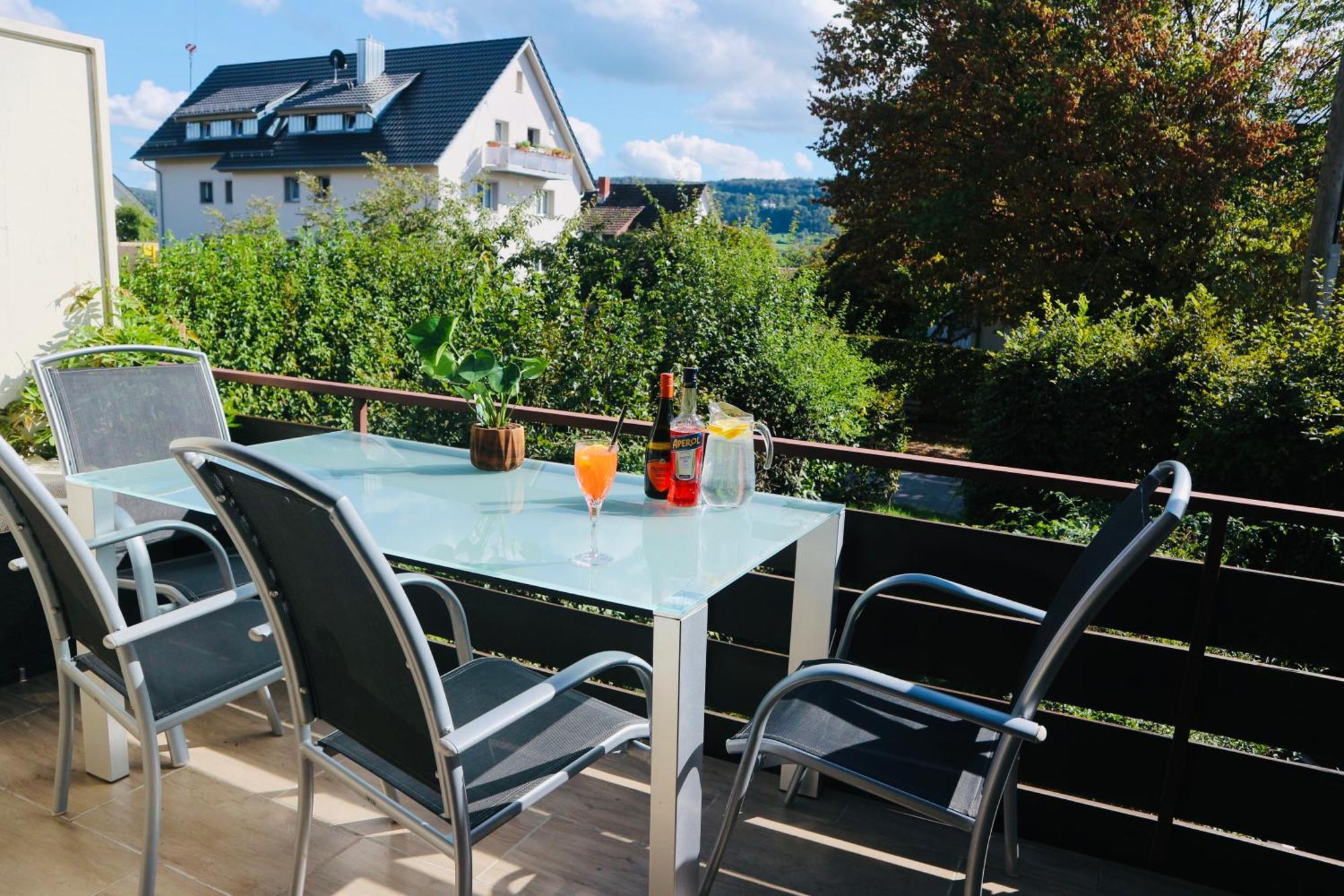 Seeblick-Oase Istayunixi Seenaehe-Sauna-Balkon-Netflix-Parkplatz Ohningen Bagian luar foto